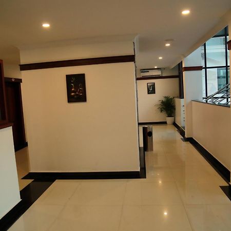Hotel Savera Park Thrissur 외부 사진