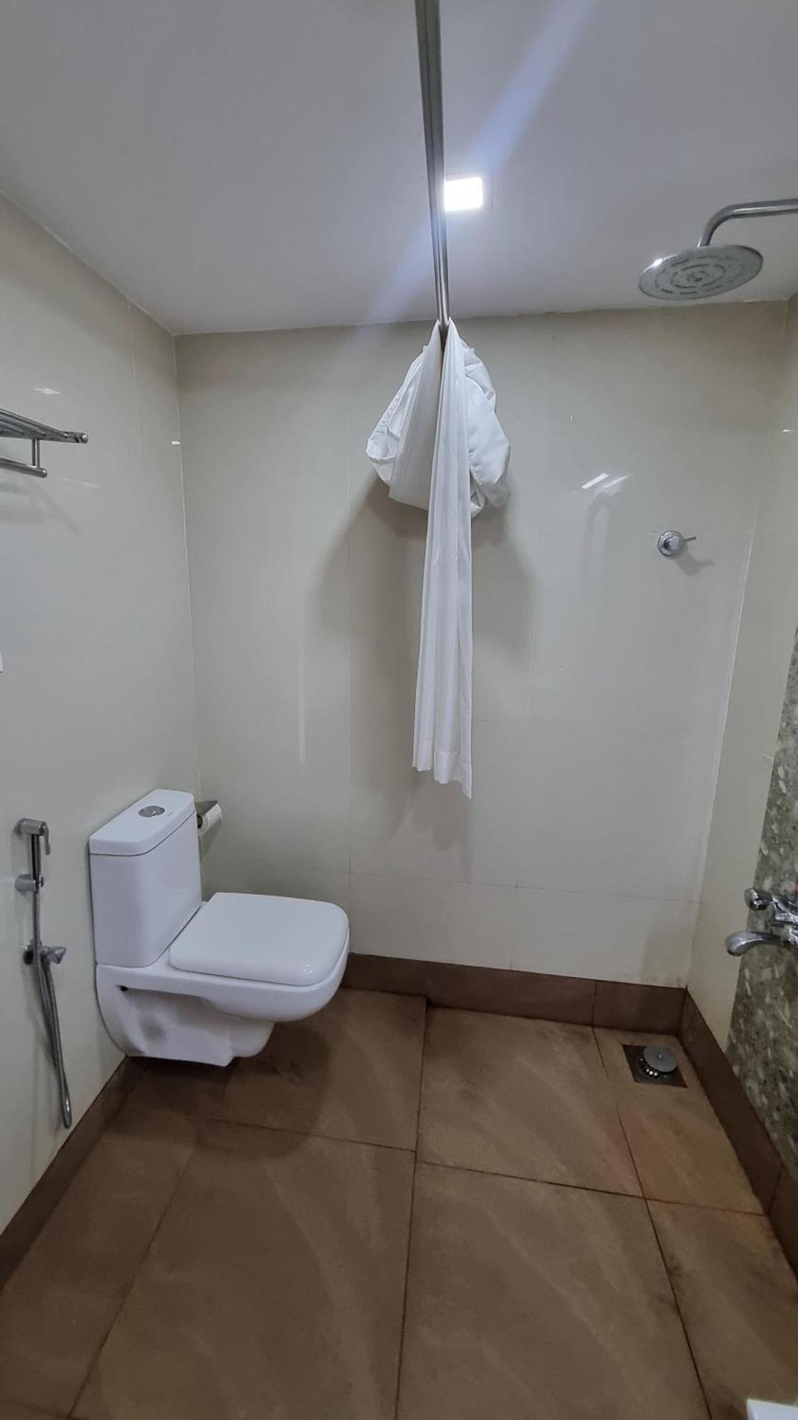 Hotel Savera Park Thrissur 외부 사진