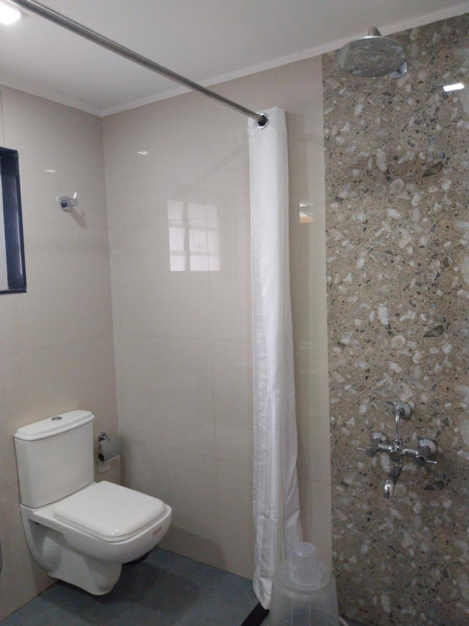 Hotel Savera Park Thrissur 외부 사진